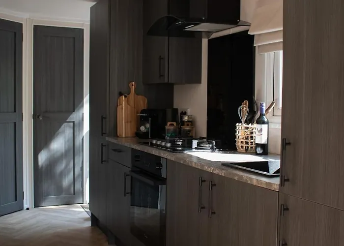 't Veluws Nest - Knus Veluwe - Hoenderloo, Honden Welkom Chalet Hoenderloo